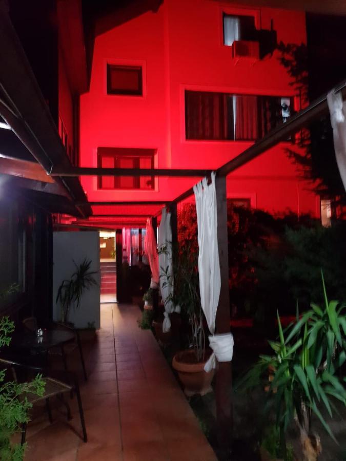 Pensiunea Red Rose Apartments Timisoara Exterior photo